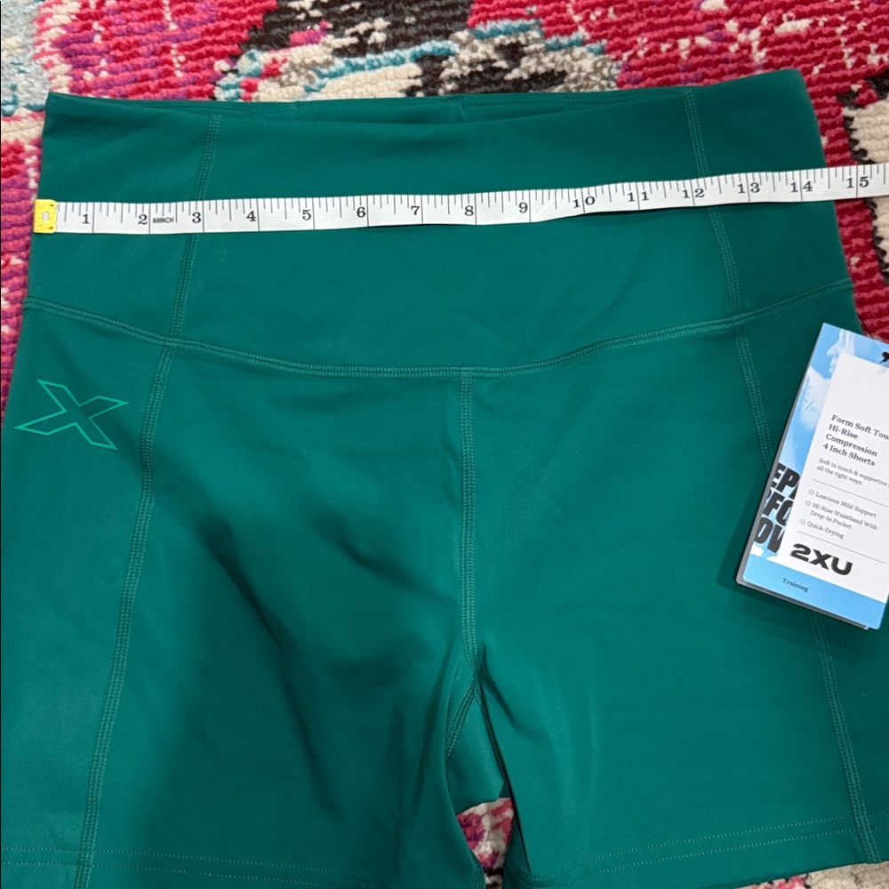 2XU Green Form Soft Touch High Rise Compression Shorts 4" Large - Picture 11 of 13
